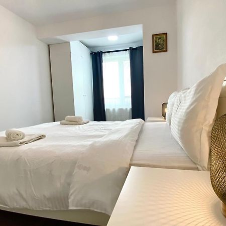 Astoria Apartment - Pet Friendly Brasov Ngoại thất bức ảnh