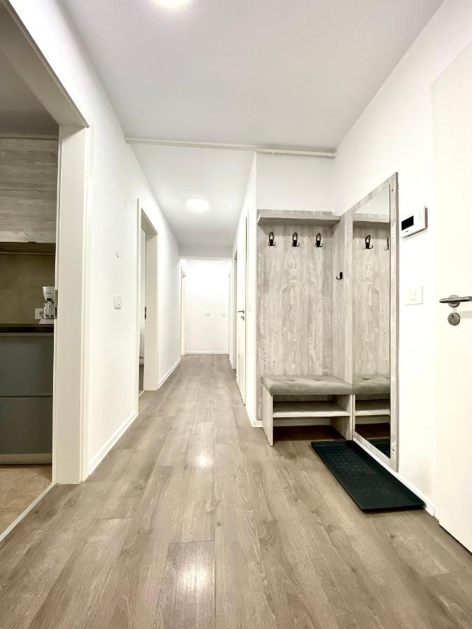 Astoria Apartment - Pet Friendly Brasov Ngoại thất bức ảnh