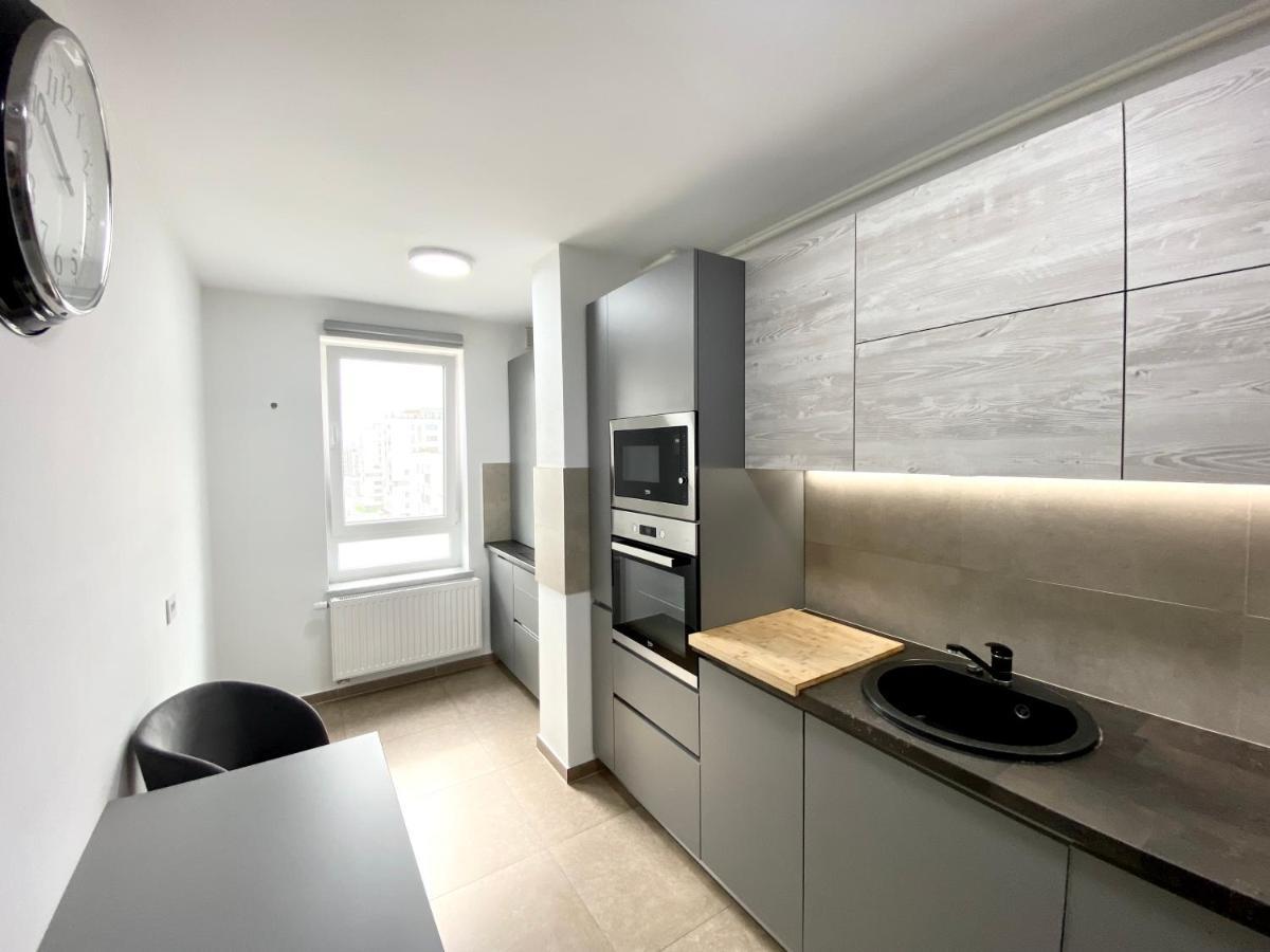 Astoria Apartment - Pet Friendly Brasov Ngoại thất bức ảnh