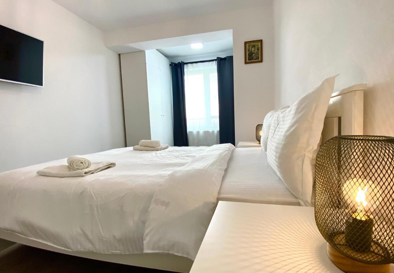 Astoria Apartment - Pet Friendly Brasov Ngoại thất bức ảnh