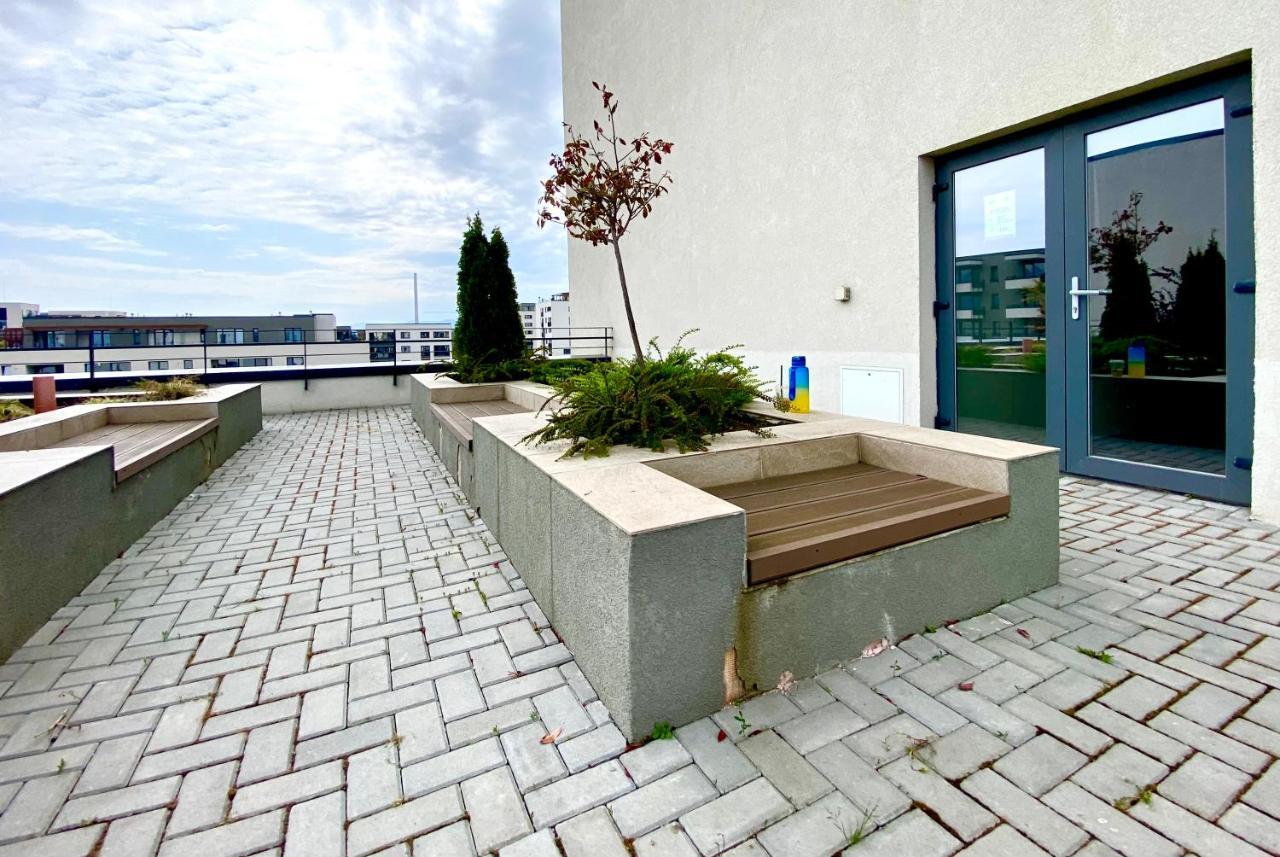 Astoria Apartment - Pet Friendly Brasov Ngoại thất bức ảnh